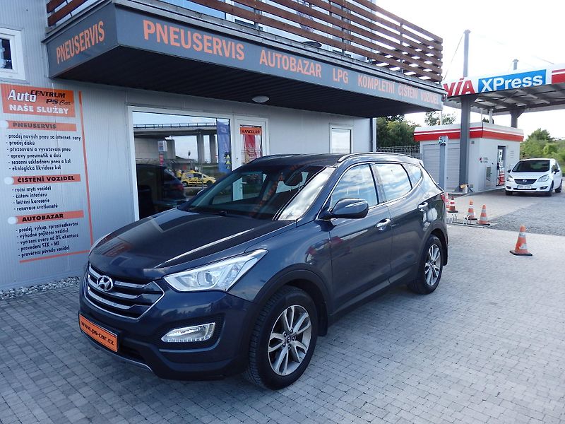 Hyundai Santa Fe 2.2 CRDi AWD ZÁLOHOVÁNO - fotka 1 z 17