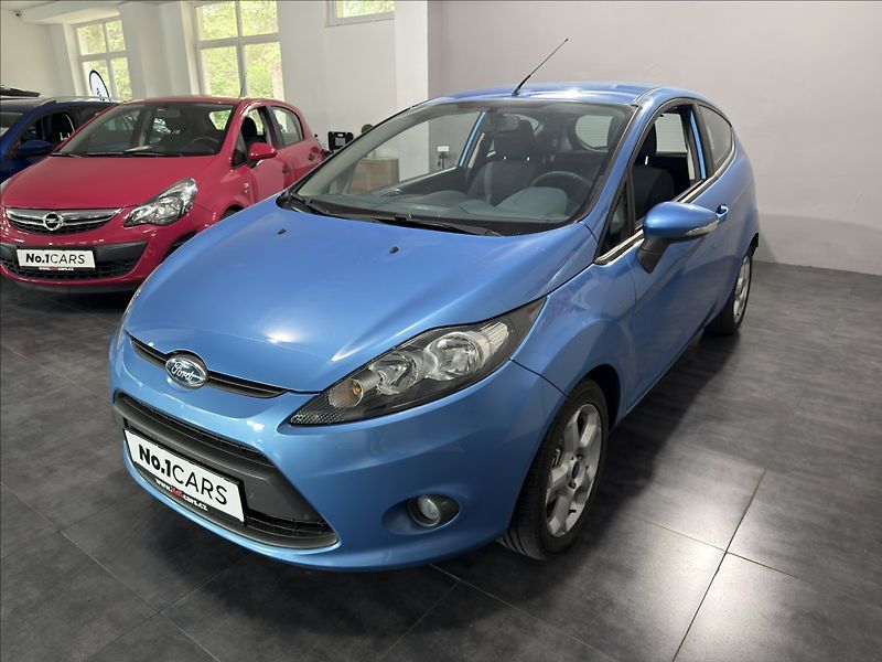 Ford Fiesta 1,2   i 83.000KM SERVIS ALU ST - fotka 3 z 19