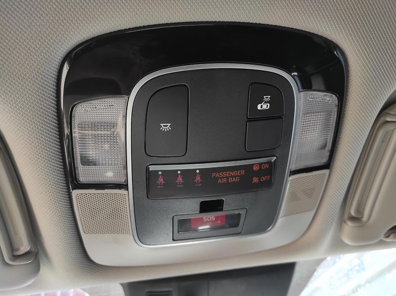 Hyundai Tucson 1,6T-GDi Hev,SMART, 4x4, AT - fotka 26 z 51