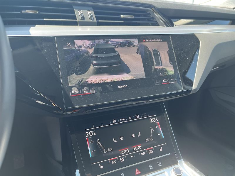 Audi e-tron ADVANCED 50 QUATTRO 230 KW - fotka 19 z 20