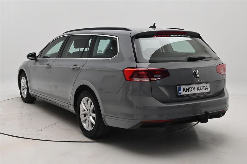 Volkswagen Passat 2,0 TDI 110 kW DSG Business Zá - fotka 7 z 32