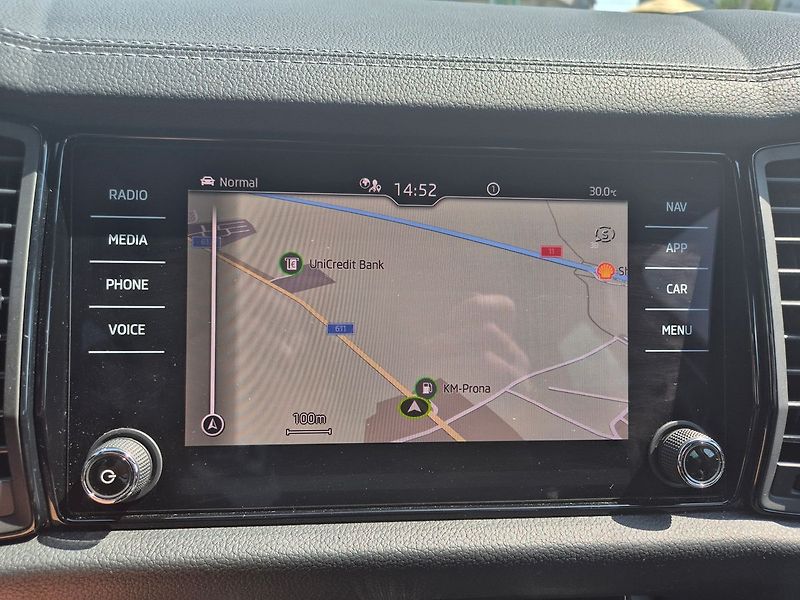 Škoda Kodiaq 2,0 TSI DSG 4x4 SportLine Plus - fotka 24 z 33