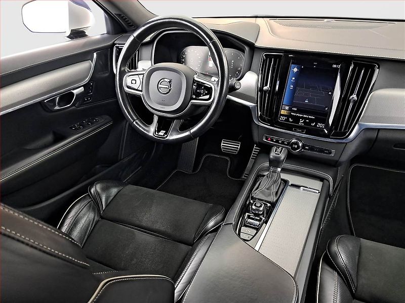 Volvo V90 (2019) D5 AWD, 4X4, Automat, Kůže - fotka 7 z 22