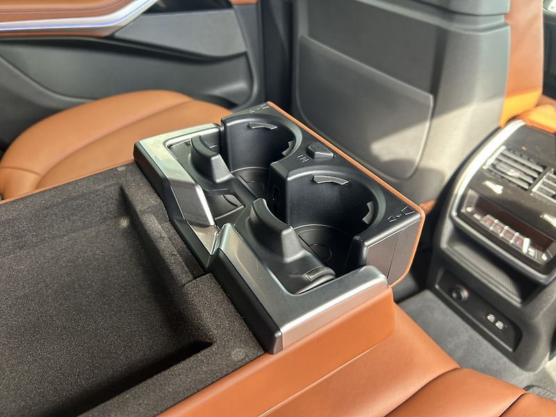 BMW X7 M50D Final Edition 1/100 - fotka 29 z 39