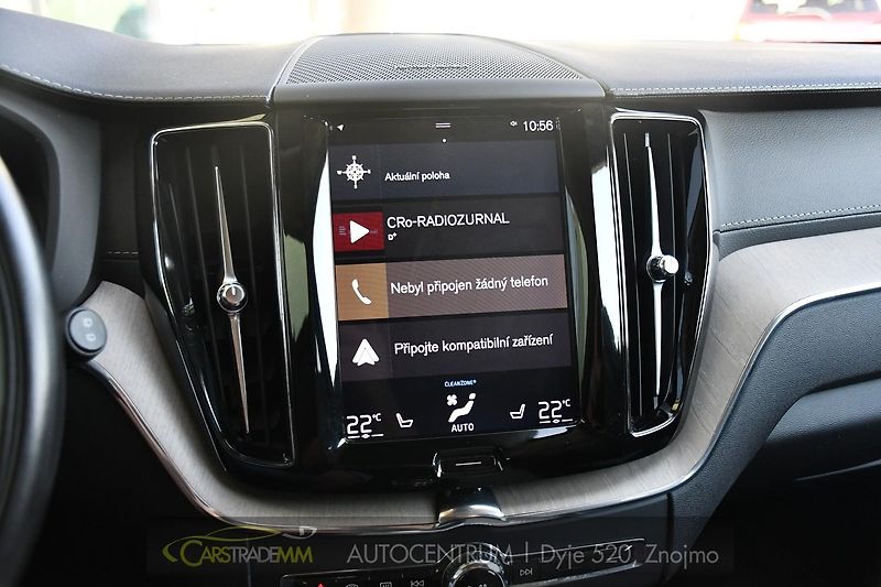 Volvo XC60 B4 INSCRIPTION AWD - fotka 31 z 53