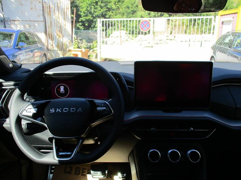 Škoda Kodiaq Sportline 2,0TDI 142kW 4x4 DSG - fotka 11 z 14