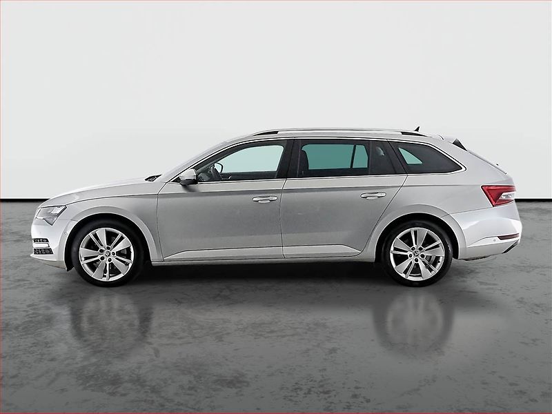 Škoda Superb (2022) Style 2.0 TDI - fotka 3 z 21