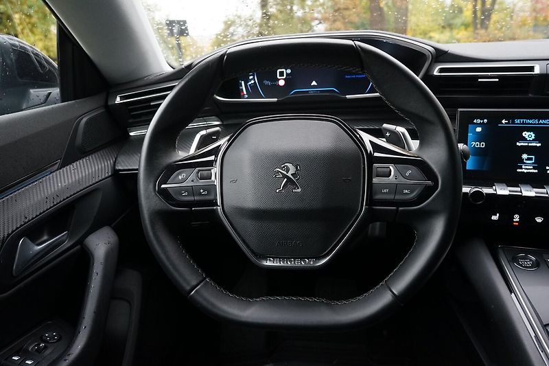Peugeot 508 1.5HDi Allure Kamera CarPlay - fotka 16 z 22