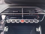 Peugeot 2008 (2026) BUSINESS Hybrid 110 e-DCS6 - náhled 14