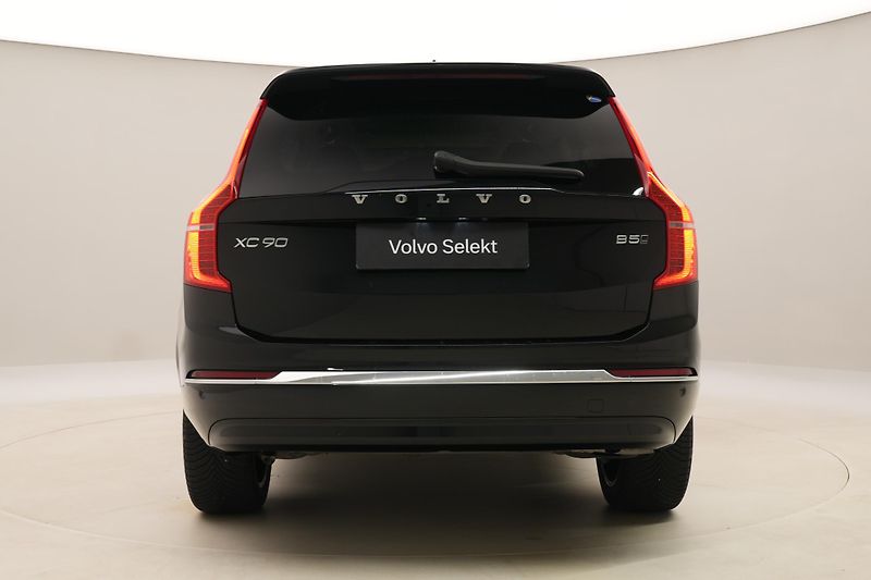 Volvo XC90 B5 AWD BRIGHT PLUS AUT 7m - fotka 12 z 58