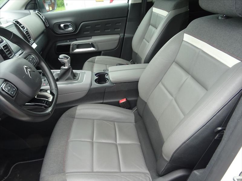 Citroën C5 Aircross 1,2 PT 96 kW, FEEL ,Led, Navi - fotka 33 z 39