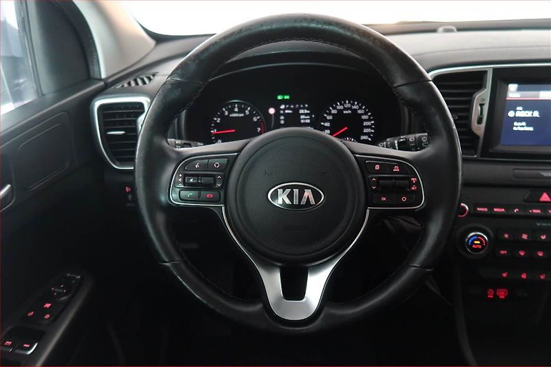 Kia Sportage (2017) 1.6 GDI, Serv.kniha, Navi - fotka 15 z 18