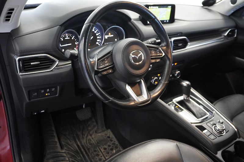 Mazda CX-5 2,2 SKYACTIV-D OPTIMUM 4WD AUT - fotka 14 z 32