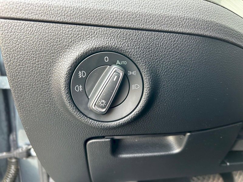 Škoda Superb (2021) Style Plus Extra 2.0 TDI 140 k - fotka 17 z 33
