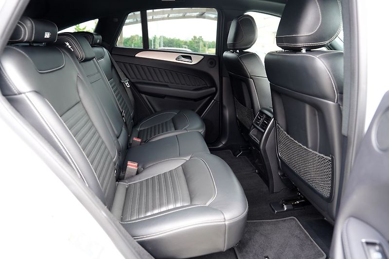 Mercedes-Benz GLE 43 AMG 4Matic/9AT/370PS/DPH - fotka 31 z 43