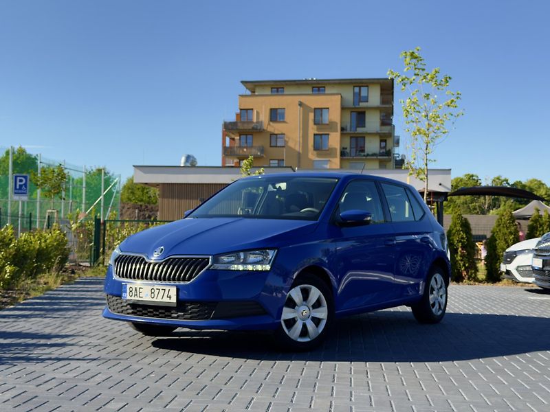 Škoda Fabia 1.0 tsi 70 kw - fotka 2 z 17