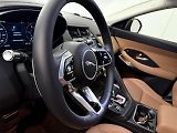 Jaguar E-Pace (2021) 2.0D,4WD,FACELIFT,ZÁRUKA - náhled 39