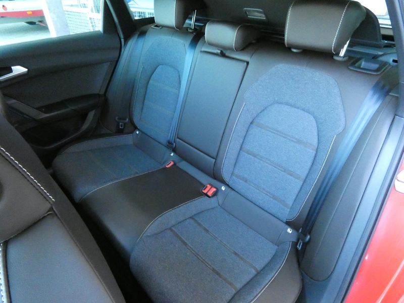 Seat Leon (2022) Combi Xellence 1,5 TSI 110KW - fotka 23 z 30