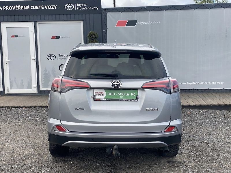 Toyota RAV4 2.0D, ČR, Active, tažné, STK - fotka 6 z 12