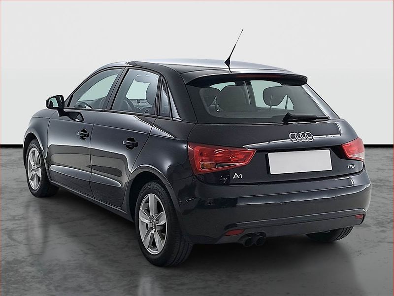 Audi A1 (2014) S-Line 1.4 TFSI, Automat - fotka 4 z 16