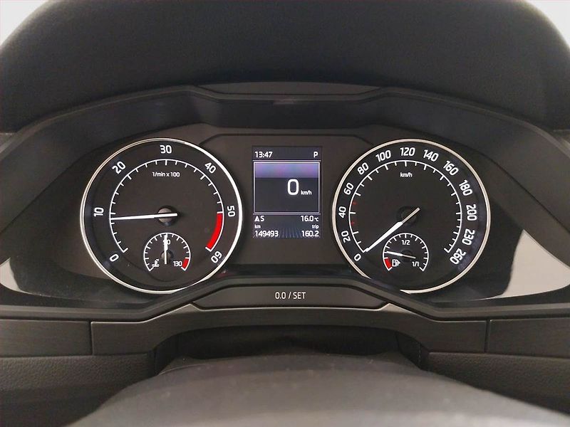 Škoda Superb (2015) Style Plus 2.0 TDI, 4X4 - fotka 11 z 23