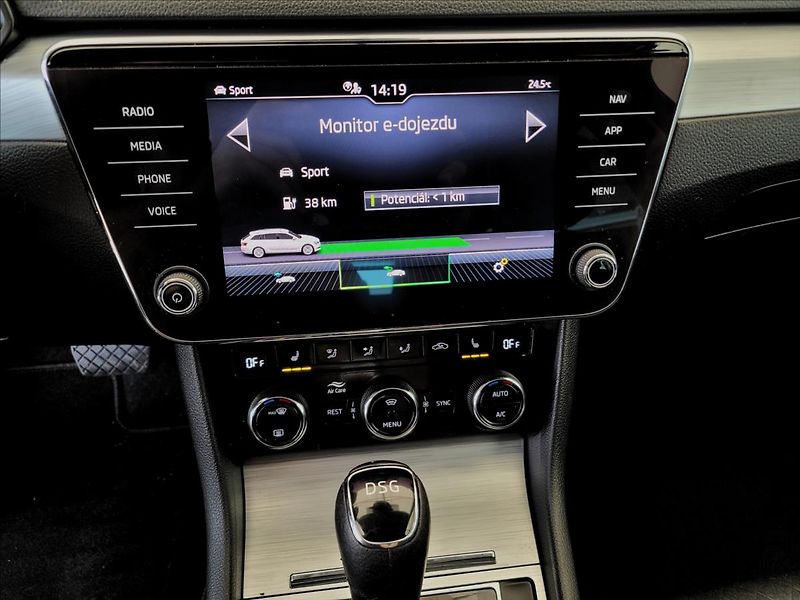 Škoda Superb 1,4 TSI,PHEV,DSG,Clever - fotka 33 z 49