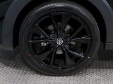 Volkswagen Taigo (2023) R-LINE 1.0TSI 81KW DSG NAVI - náhled 12