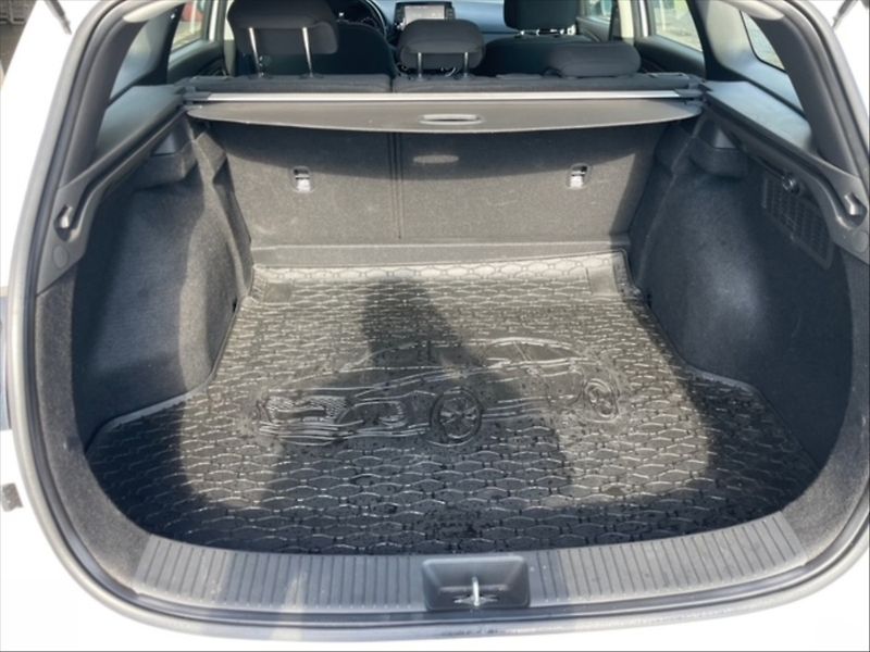 Hyundai i30 1,0 TGDI Family Comfort - fotka 6 z 11