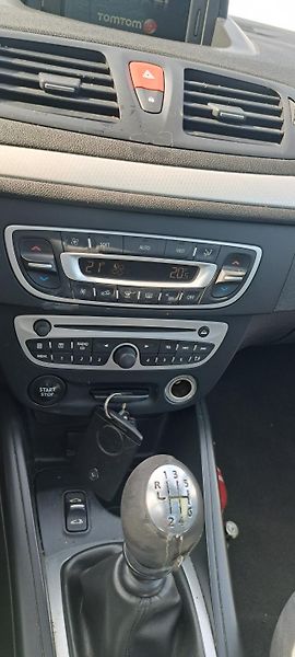 Renault Mégane 1,9 DCI KABRIO - fotka 11 z 12