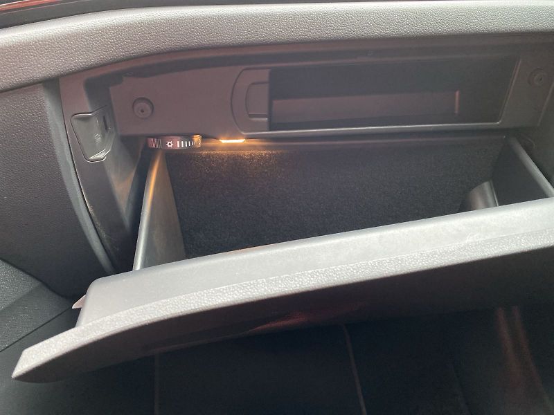 Škoda Octavia (2021) Combi 1.4 TSI iV DSG Style - fotka 30 z 36