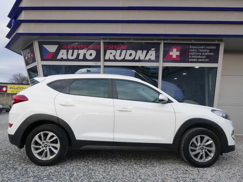 Hyundai Tucson 1,7 CRDi 1.Majitel ČR ! - fotka 9 z 38