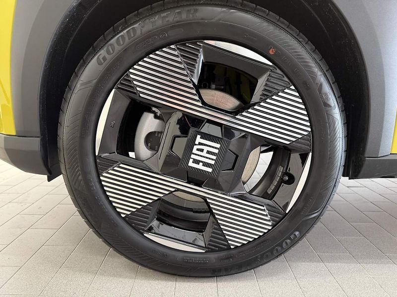 Fiat Grande Panda (2026) La Prima 1.2 Turbo Hybrid 110k - fotka 26 z 26