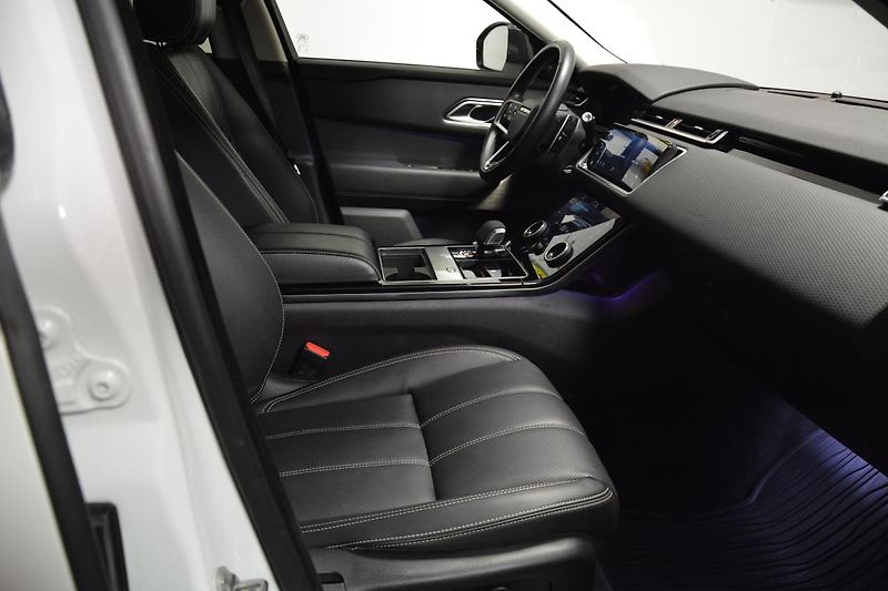 Land Rover Range Rover Velar (2021) P400e S Plug in Hybrid 4x4 - fotka 4 z 40