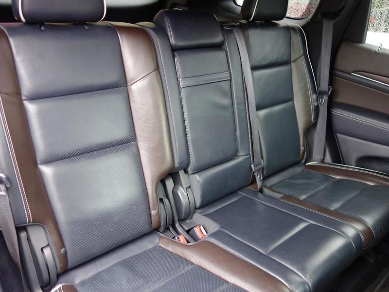 Jeep Grand Cherokee (2015) 3.0CRDi 184kW 4x4 8A OVERLAND - fotka 26 z 37