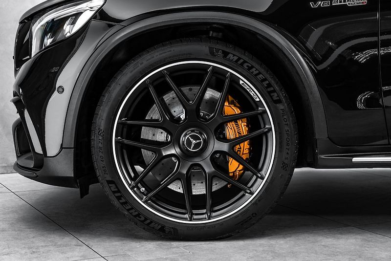 Mercedes-Benz GLC 63S AMG 4M Edition 1 keramiky - fotka 2 z 28