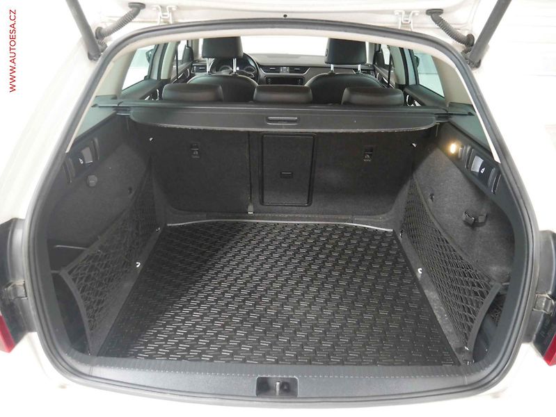 Škoda Octavia (2018) 2.0TDI, ČR, DSG, navi, LED - fotka 8 z 32