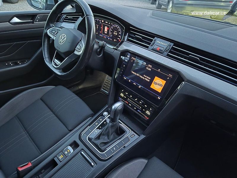Volkswagen Passat Variant (2021) 2.0TDI 147kW ALLTRACK DSG 4X4 - fotka 39 z 56