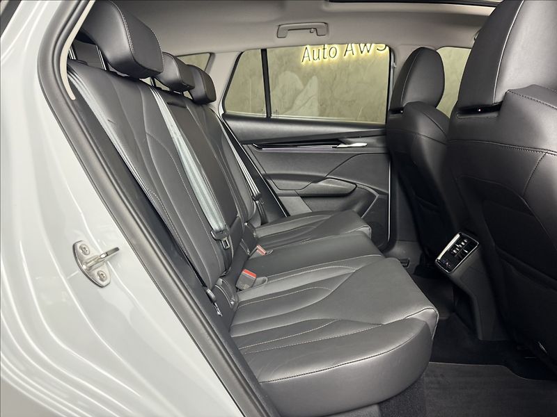 Škoda Enyaq 80 LED Matrix Assist Tepelko - fotka 15 z 50