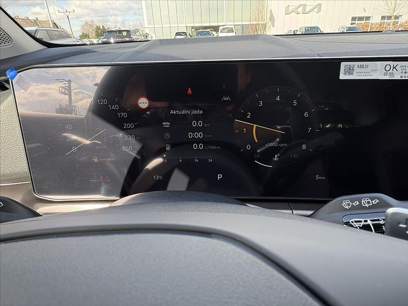 Kia Sportage (2025) 1,6   T-GDI 7DCT TOP - fotka 12 z 24