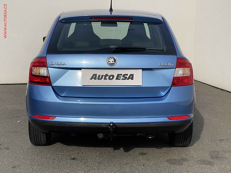 Škoda Rapid (2014) 1.2 TSi, Ambition, navi, TZ - fotka 5 z 18