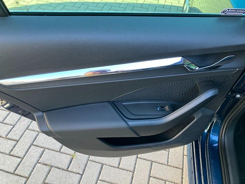 Škoda Octavia (2023) iV 1.4TSI 150 STYLE DSG 34TKM - fotka 21 z 43