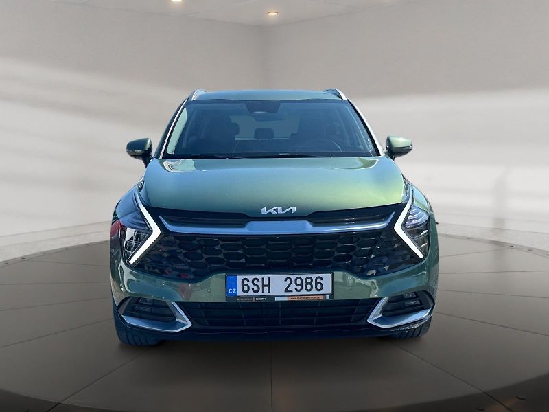 Kia Sportage (2023) TOP 1.6TGDI 132kW 4x4 CZ DPH - fotka 2 z 11