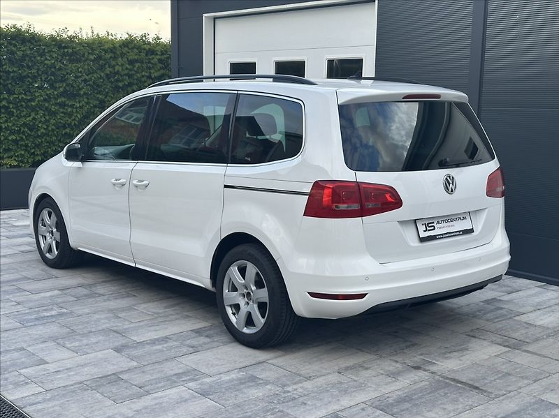 Volkswagen Sharan 2,0 TDI 140PS  Comfortline DSG - fotka 8 z 48