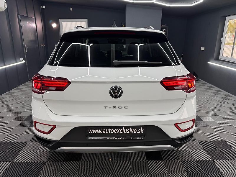 Volkswagen T-Roc (2022) 1.5 TSI Style DSG - fotka 7 z 27