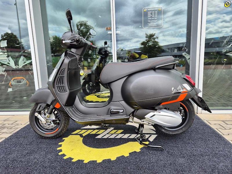 Vespa (2026) GTS 310 SUPERSPORT - fotka 29 z 60