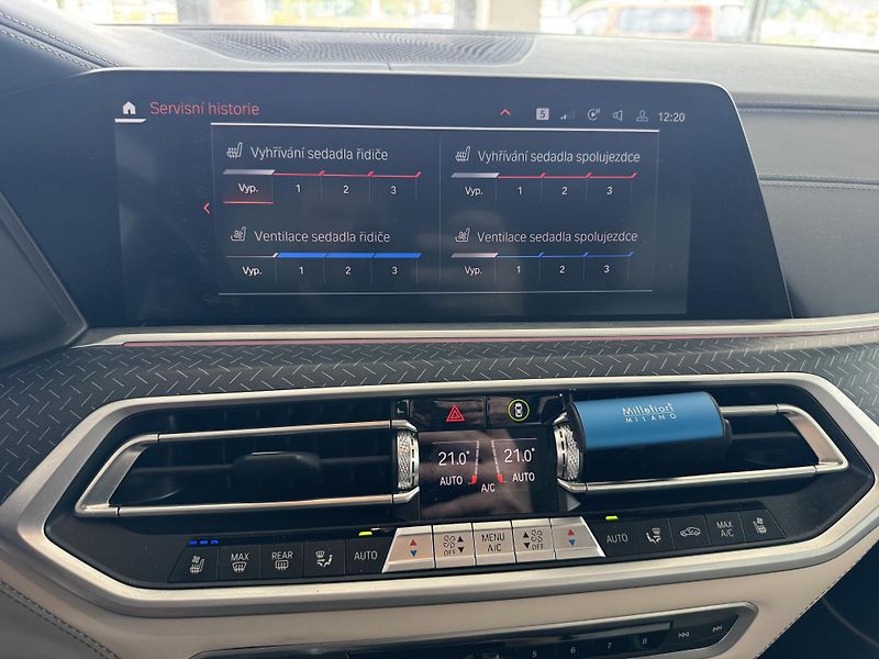 BMW X7 (2022) xDrive 40d M Sports - fotka 38 z 42