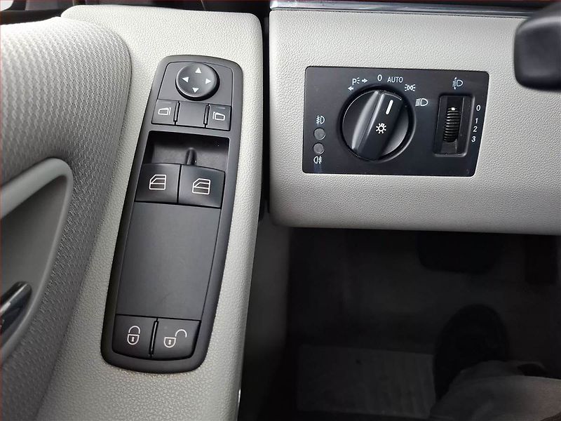 Mercedes-Benz Třídy B (2006) B 200 CDI , Automat, Tempomat - fotka 15 z 15