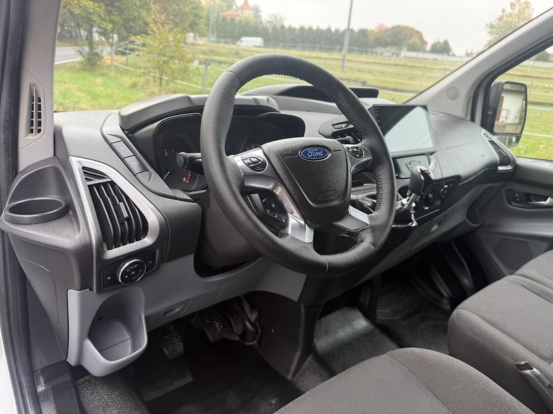 Ford Transit Custom (2014) FORD TRANSIT CUSTOM 6 MÍST M1  - fotka 14 z 20