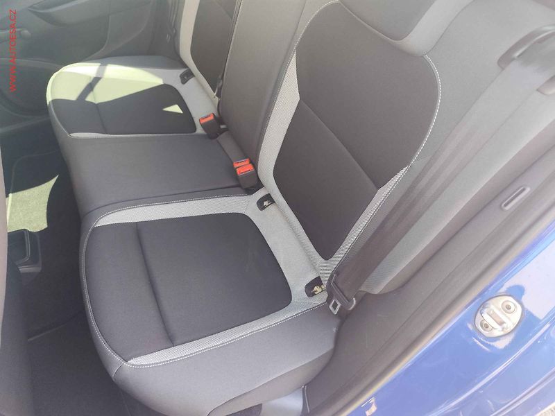 Škoda Fabia (2016) 1.2 TSI, ČR, servis.kniha, AC - fotka 9 z 18