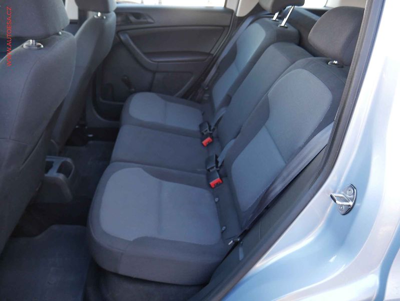 Škoda Yeti (2011) 1.4TSi, 2.maj,ČR, AC, TZ - fotka 10 z 15